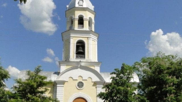 Moldawien Reisen: Die Comrat Kathedrale in Gagausien 