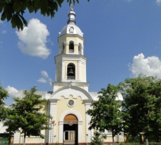 Moldawien Reisen: Die Comrat Kathedrale in Gagausien 