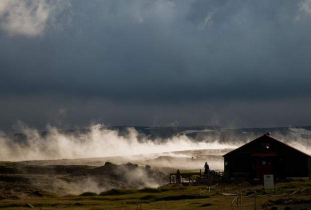 Hveravellir, es faucht und qualmt und stinkt im Hochtemperaturgebiet, Island Hochland