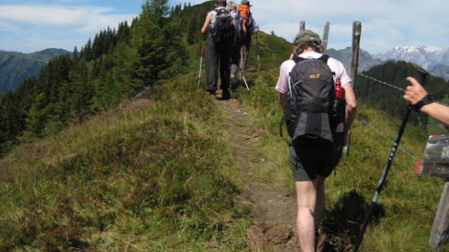 Wander- und Trekking-Reiseleiter